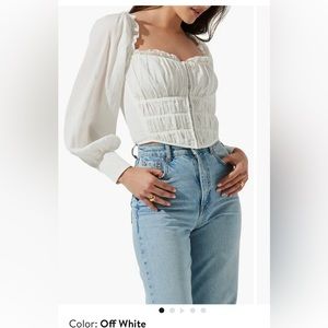 Astr the label Amber Puff Sleeve Smocked Blouse